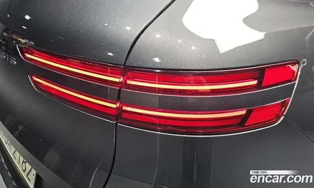 Genesis GV70 2022 2.5 автомат (гидро), миниатюра 8 Genesis GV70 2022 2.5 автомат (гидро), миниатюра 8