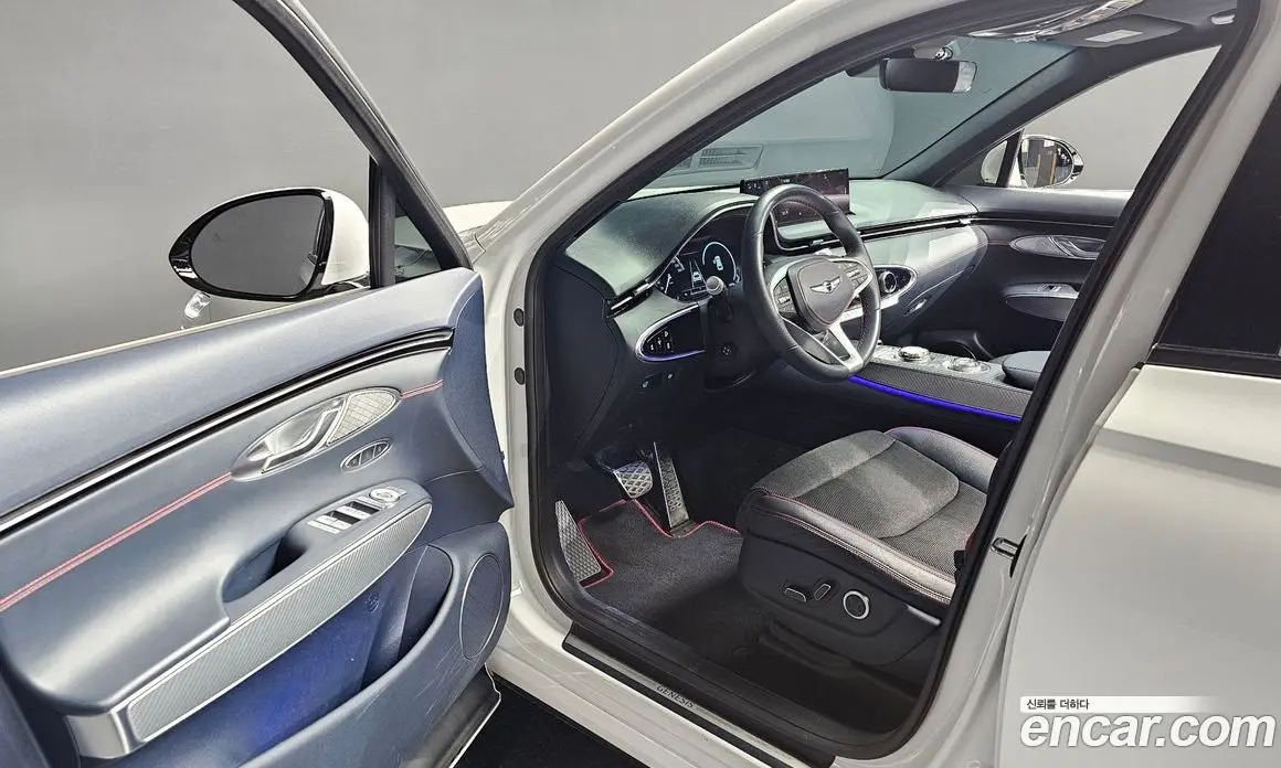 Genesis GV70 2023 2.5 автомат (гидро), фото 11 Genesis GV70 2023 2.5 автомат (гидро), фото 11