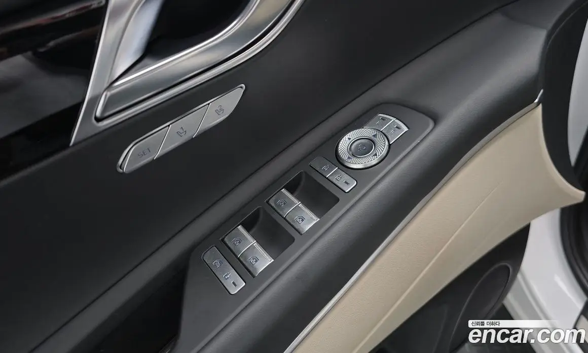 Genesis GV80 2020 2.5 автомат (гидро), фото 20 Genesis GV80 2020 2.5 автомат (гидро), фото 20