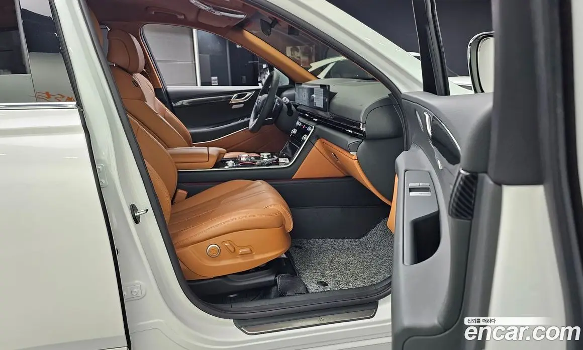 Genesis GV80 2025 2.5 автомат (гидро), фото 16 Genesis GV80 2025 2.5 автомат (гидро), фото 16