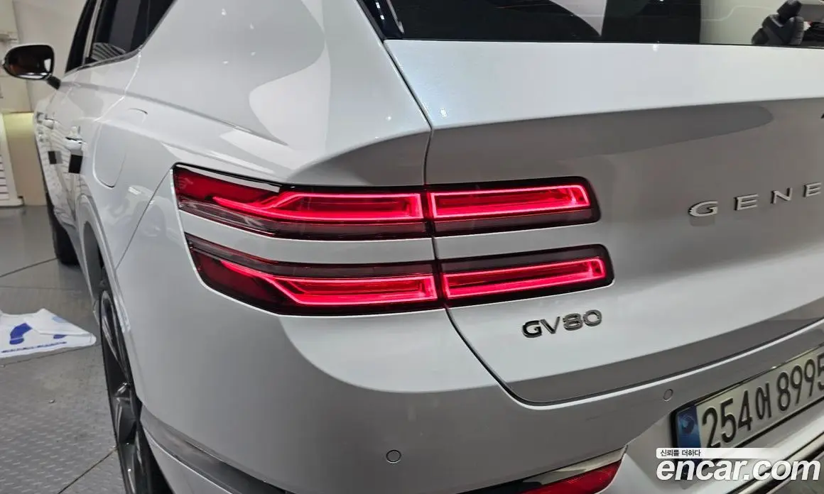 Genesis GV80 2025 2.5 автомат (гидро), фото 8 Genesis GV80 2025 2.5 автомат (гидро), фото 8