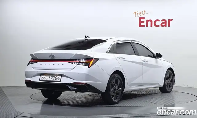 Hyundai Avante 2022 1.6 автомат (гидро), миниатюра 2 Hyundai Avante 2022 1.6 автомат (гидро), миниатюра 2
