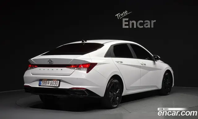 Hyundai Avante 2022 1.6 автомат (гидро), миниатюра 2 Hyundai Avante 2022 1.6 автомат (гидро), миниатюра 2