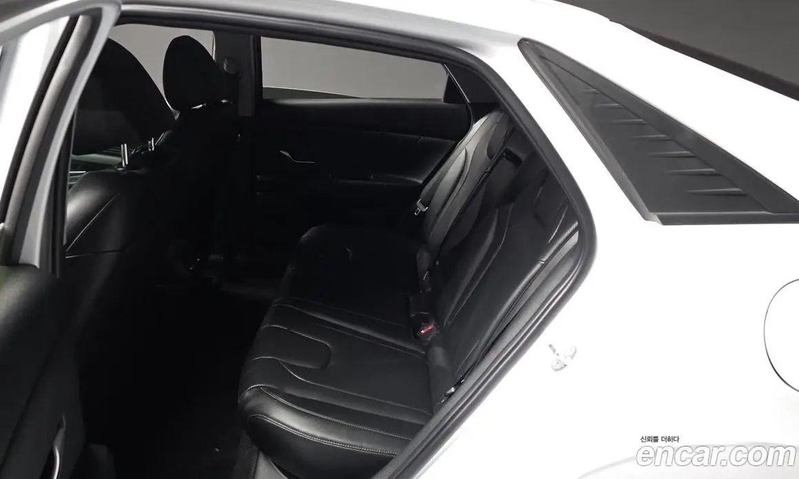 Hyundai Avante 2022 1.6 автомат (гидро), фото 16 Hyundai Avante 2022 1.6 автомат (гидро), фото 16