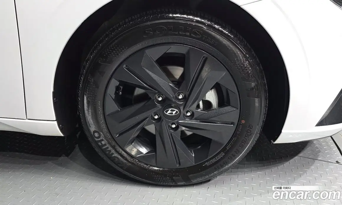 Hyundai Avante 2022 1.6 автомат (гидро), фото 5 Hyundai Avante 2022 1.6 автомат (гидро), фото 5