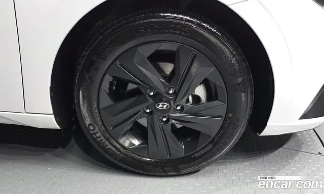 Hyundai Avante 2022 1.6 автомат (гидро), миниатюра 5 Hyundai Avante 2022 1.6 автомат (гидро), миниатюра 5