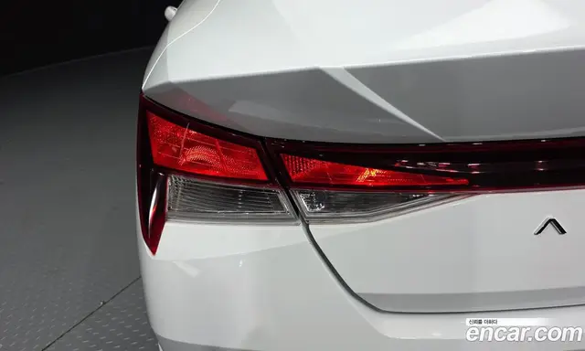 Hyundai Avante 2022 1.6 автомат (гидро), миниатюра 9 Hyundai Avante 2022 1.6 автомат (гидро), миниатюра 9