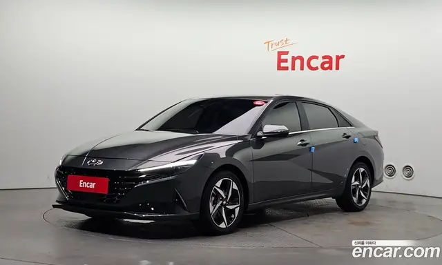 Hyundai Avante 2022 1.6 автомат (гидро), миниатюра 1