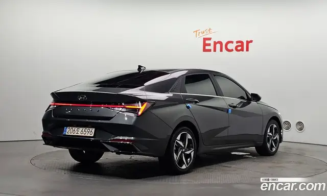 Hyundai Avante 2022 1.6 автомат (гидро), миниатюра 2