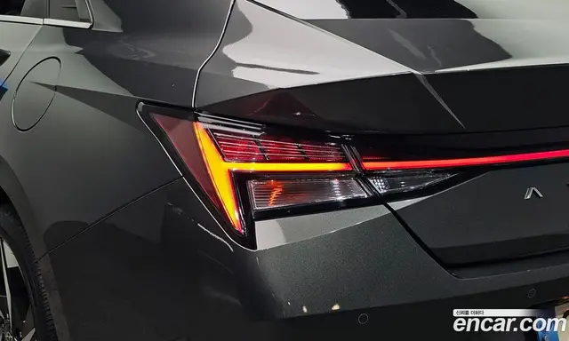 Hyundai Avante 2022 1.6 автомат (гидро), миниатюра 9