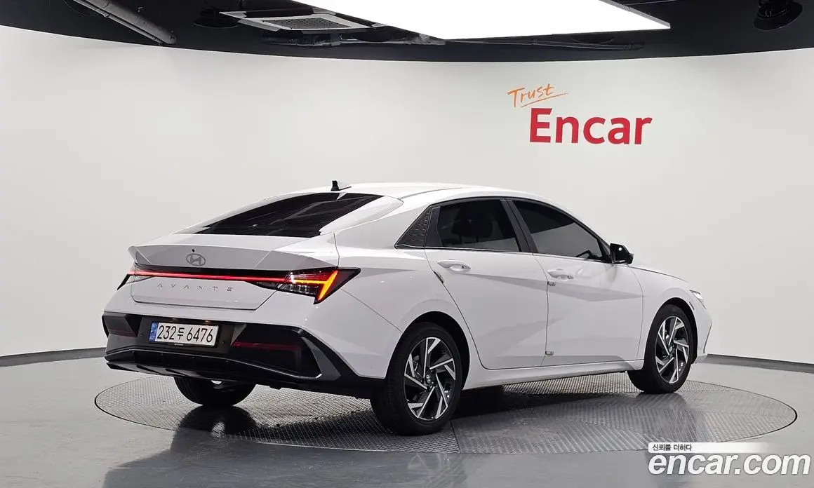 Hyundai Avante 2023 1.6 автомат (гидро), фото 2 Hyundai Avante 2023 1.6 автомат (гидро), фото 2
