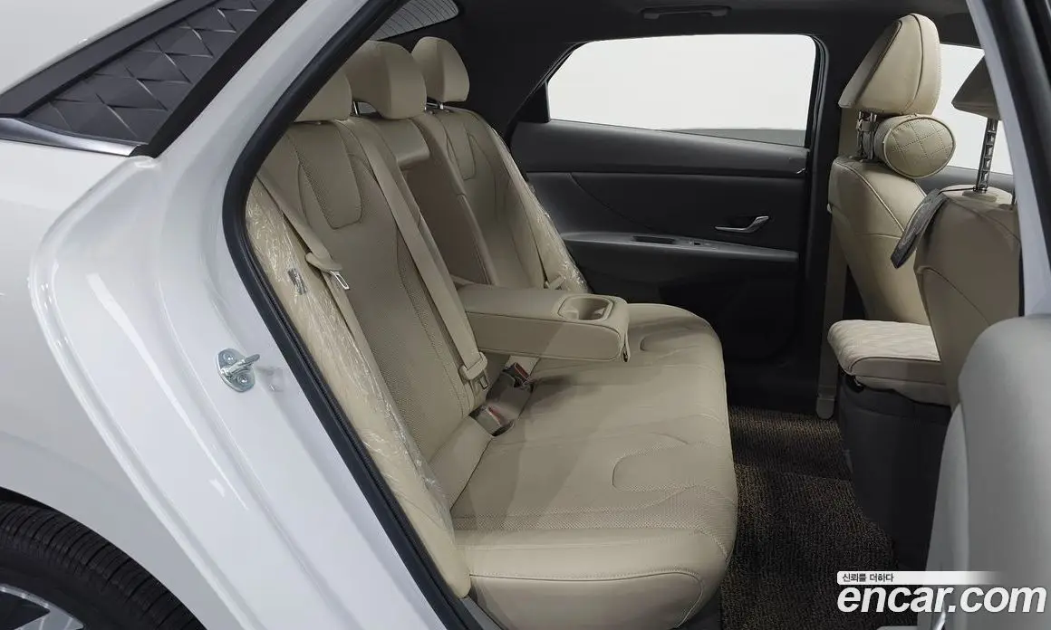 Hyundai Avante 2023 1.6 автомат (гидро), фото 12 Hyundai Avante 2023 1.6 автомат (гидро), фото 12
