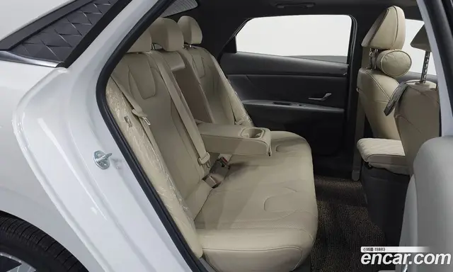 Hyundai Avante 2023 1.6 автомат (гидро), миниатюра 12