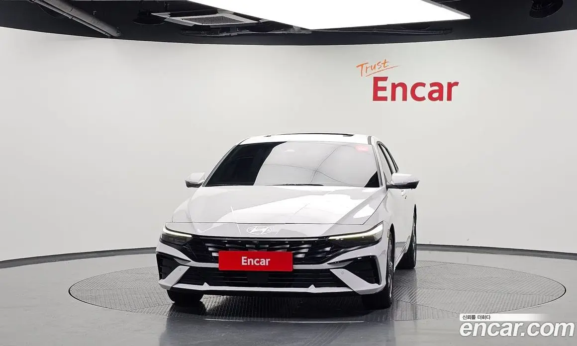 Hyundai Avante 2023 1.6 автомат (гидро), фото 3 Hyundai Avante 2023 1.6 автомат (гидро), фото 3