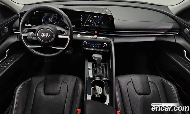 Hyundai Avante 2023 1.6 автомат (гидро), миниатюра 10 Hyundai Avante 2023 1.6 автомат (гидро), миниатюра 10