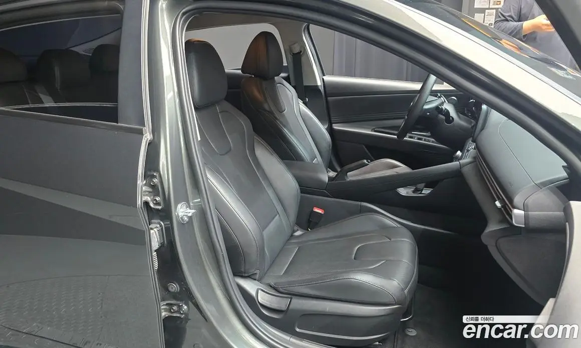 Hyundai Avante 2023 1.6 автомат (гидро), фото 16 Hyundai Avante 2023 1.6 автомат (гидро), фото 16