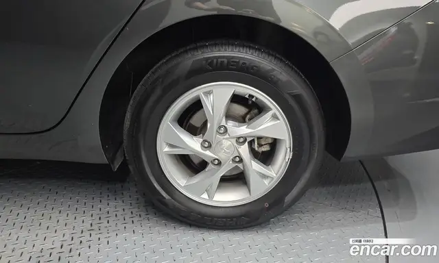 Hyundai Avante 2023 1.6 автомат (гидро), миниатюра 7 Hyundai Avante 2023 1.6 автомат (гидро), миниатюра 7