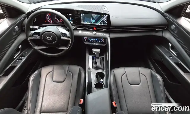 Hyundai Avante 2023 1.6 автомат (гидро), миниатюра 10 Hyundai Avante 2023 1.6 автомат (гидро), миниатюра 10