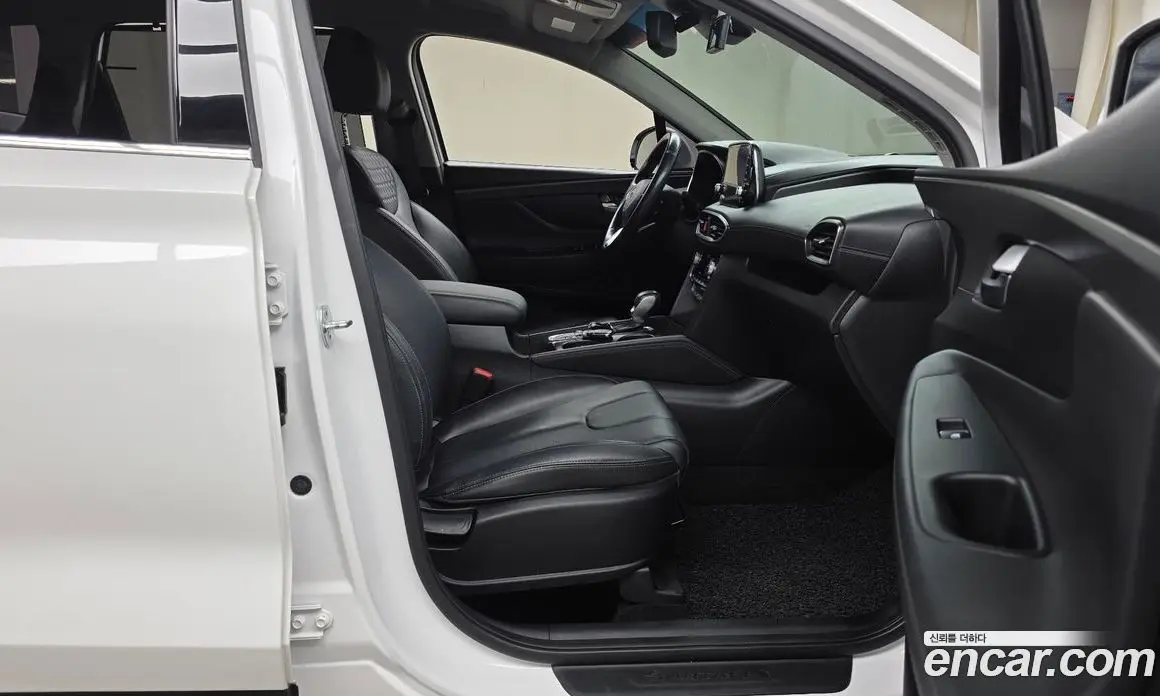 Hyundai Santa Fe 2020 2.0 автомат (гидро), фото 15 Hyundai Santa Fe 2020 2.0 автомат (гидро), фото 15