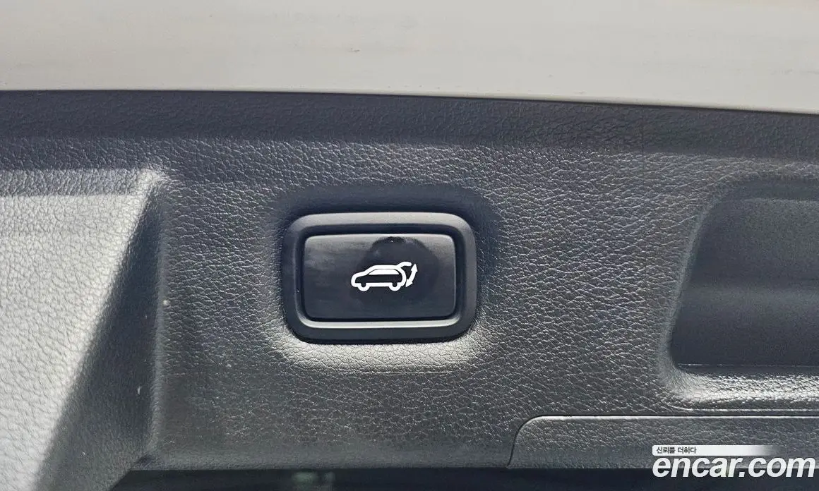Hyundai Santa Fe 2022 2.2 автомат (гидро), фото 25