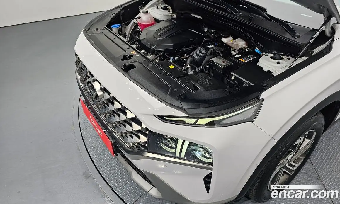 Hyundai Santa Fe 2022 2.2 автомат (гидро), фото 5