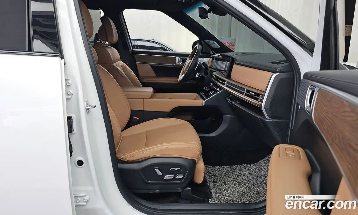 Hyundai Santa Fe 2024 2.5 автомат (гидро), фото 17