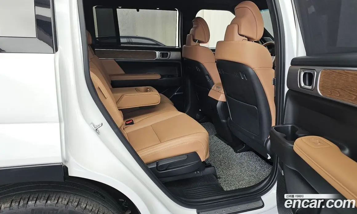 Hyundai Santa Fe 2024 2.5 автомат (гидро), фото 18