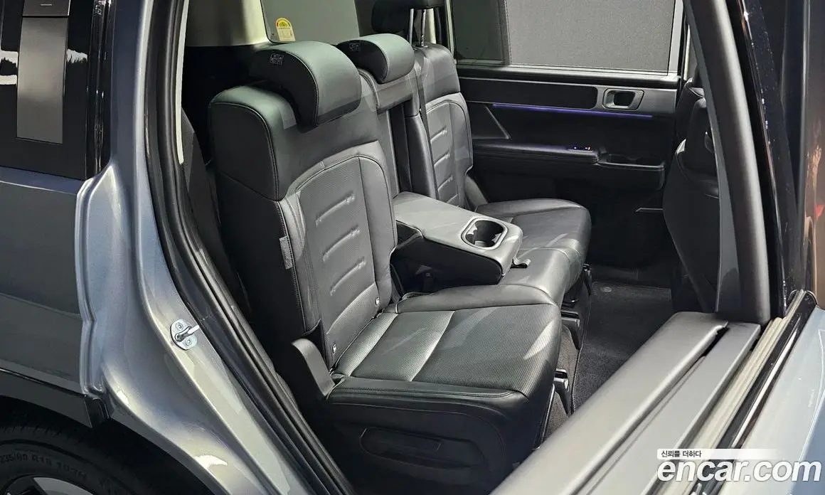 Hyundai Santa Fe 2024 1.6 автомат (гидро), фото 17
