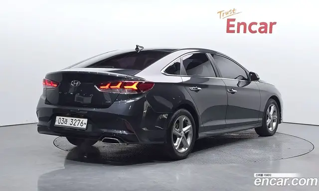 Hyundai Sonata 2017 2.0 автомат (гидро), миниатюра 1 Hyundai Sonata 2017 2.0 автомат (гидро), миниатюра 1