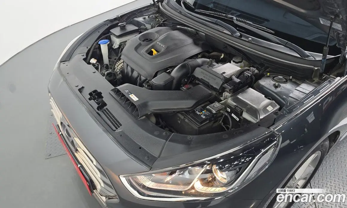 Hyundai Sonata 2017 2.0 автомат (гидро), фото 5 Hyundai Sonata 2017 2.0 автомат (гидро), фото 5