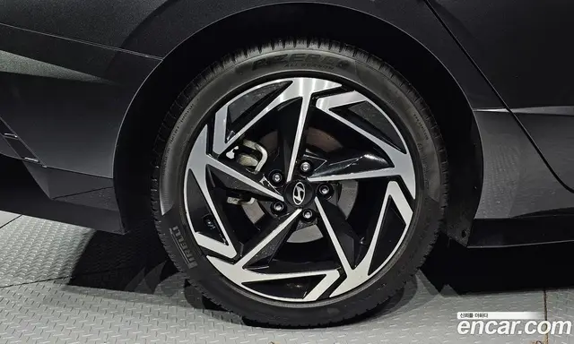 Hyundai Sonata 2024 1.6 автомат (гидро), миниатюра 5 Hyundai Sonata 2024 1.6 автомат (гидро), миниатюра 5