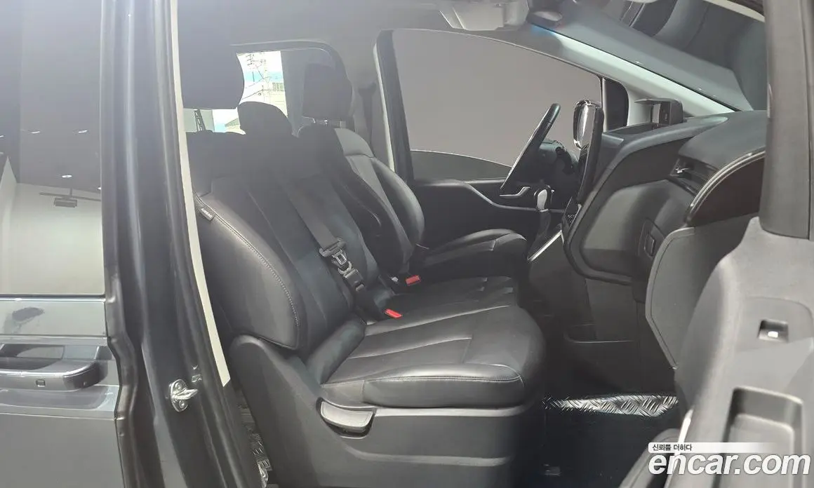 Hyundai Staria 2024 2.2 автомат (гидро), фото 11 Hyundai Staria 2024 2.2 автомат (гидро), фото 11