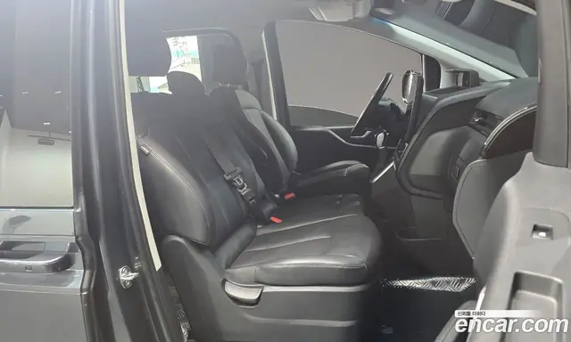 Hyundai Staria 2024 2.2 автомат (гидро), миниатюра 11 Hyundai Staria 2024 2.2 автомат (гидро), миниатюра 11
