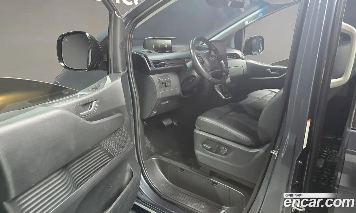 Hyundai Staria 2024 2.2 автомат (гидро), фото 10 Hyundai Staria 2024 2.2 автомат (гидро), фото 10
