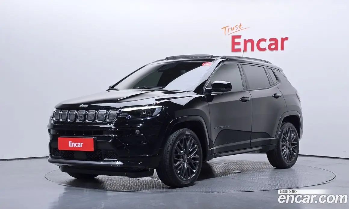 Jeep Compass 2022 2.4 автомат (гидро), фото 1 Jeep Compass 2022 2.4 автомат (гидро), фото 1