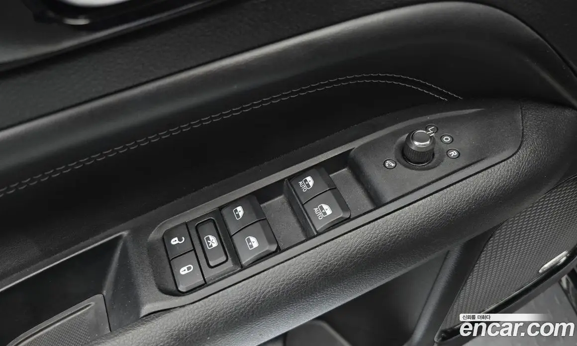 Jeep Compass 2022 2.4 автомат (гидро), фото 28 Jeep Compass 2022 2.4 автомат (гидро), фото 28