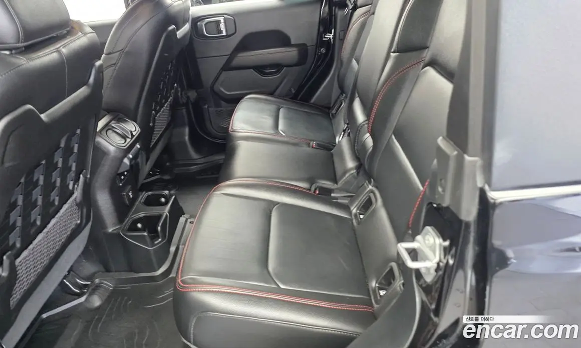 Jeep Gladiator 2021 3.6 автомат (гидро), фото 16 Jeep Gladiator 2021 3.6 автомат (гидро), фото 16