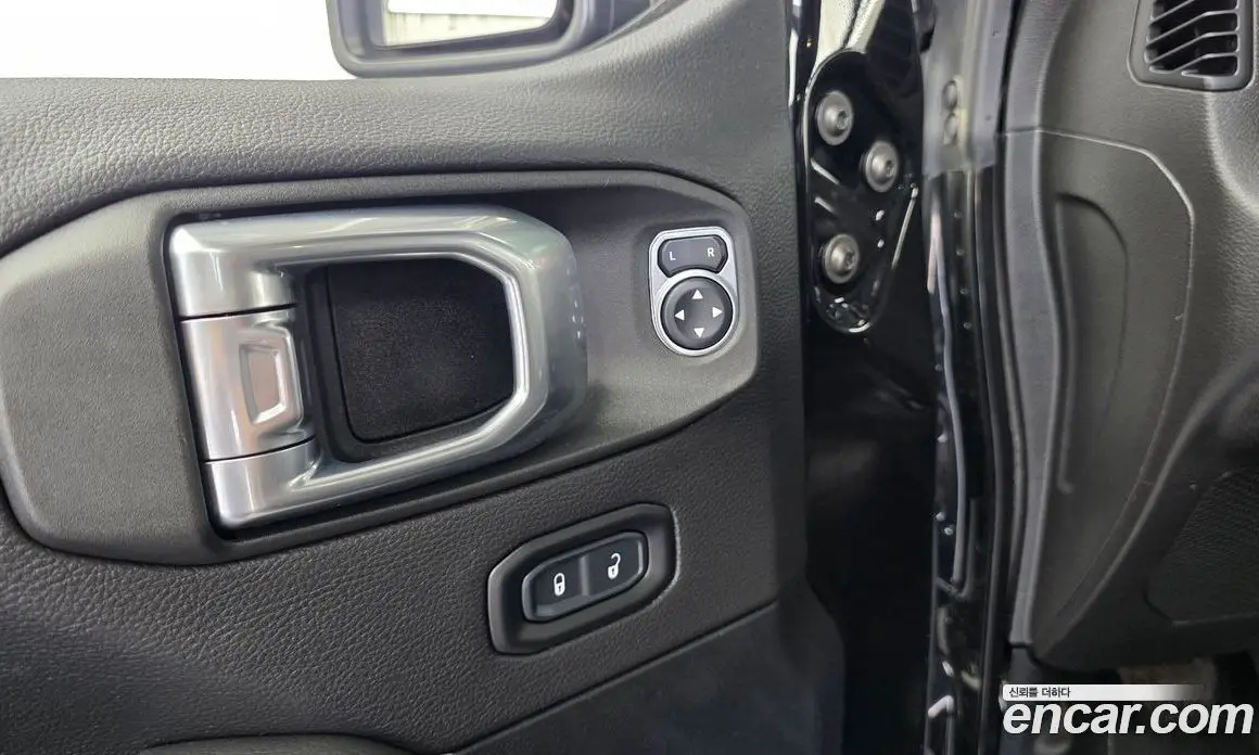 Jeep Gladiator 2021 3.6 автомат (гидро), фото 29 Jeep Gladiator 2021 3.6 автомат (гидро), фото 29