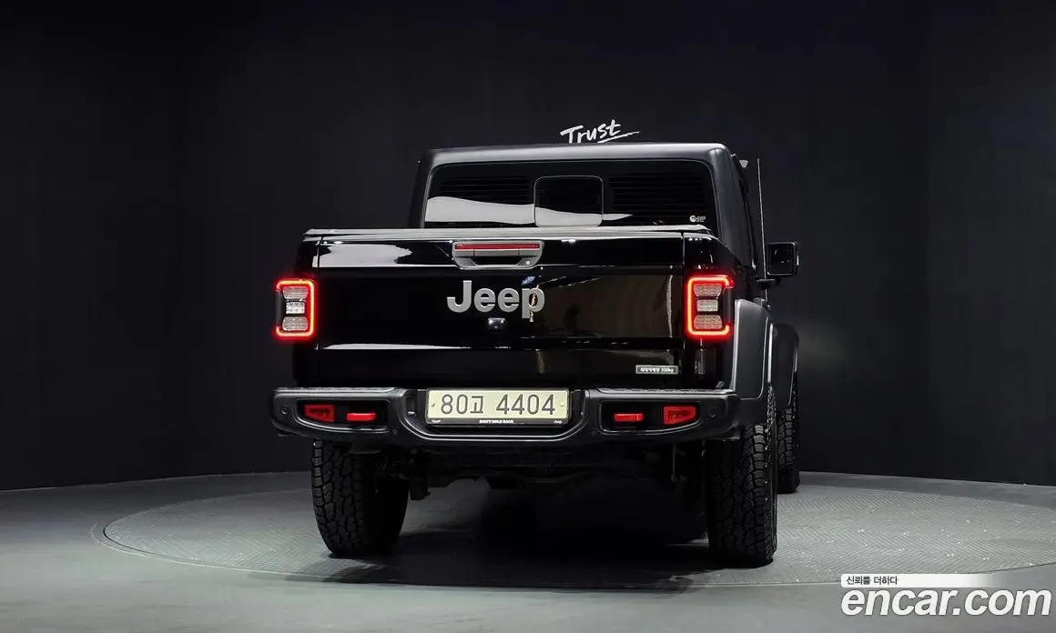 Jeep Gladiator 2021 3.6 автомат (гидро), фото 4 Jeep Gladiator 2021 3.6 автомат (гидро), фото 4