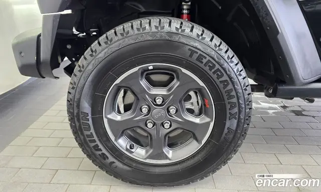 Jeep Gladiator 2021 3.6 автомат (гидро), миниатюра 5 Jeep Gladiator 2021 3.6 автомат (гидро), миниатюра 5