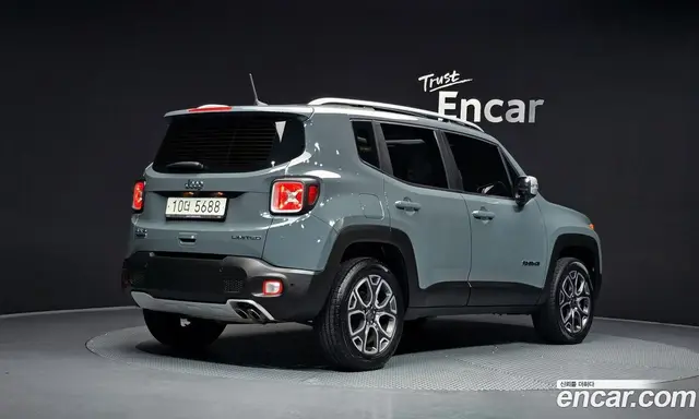 Jeep Renegade 2018 2.0 автомат (гидро), миниатюра 2 Jeep Renegade 2018 2.0 автомат (гидро), миниатюра 2