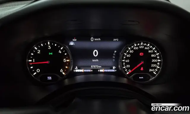 Jeep Renegade 2018 2.0 автомат (гидро), миниатюра 11 Jeep Renegade 2018 2.0 автомат (гидро), миниатюра 11