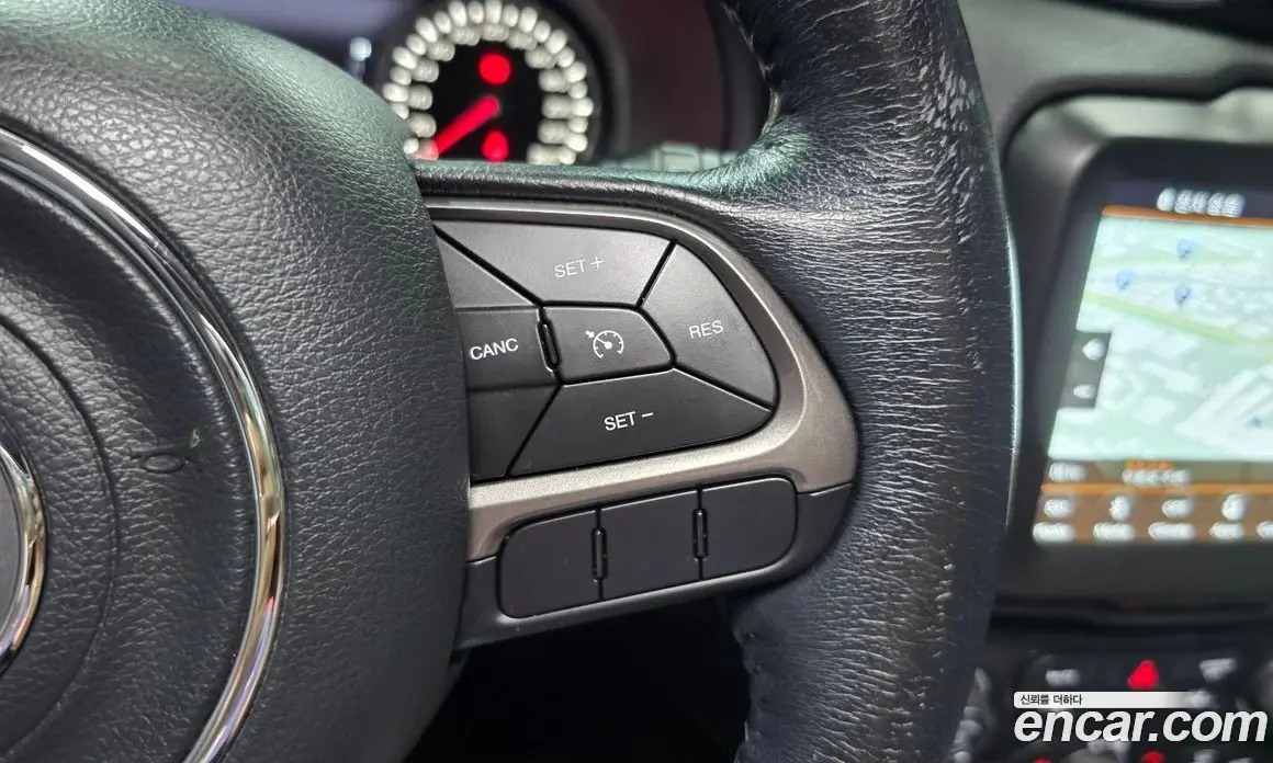 Jeep Renegade 2018 2.0 автомат (гидро), фото 30 Jeep Renegade 2018 2.0 автомат (гидро), фото 30