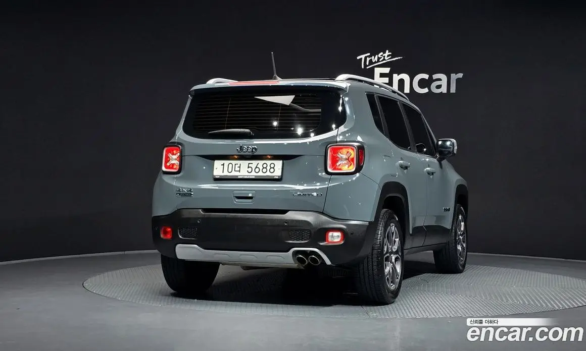 Jeep Renegade 2018 2.0 автомат (гидро), фото 4 Jeep Renegade 2018 2.0 автомат (гидро), фото 4