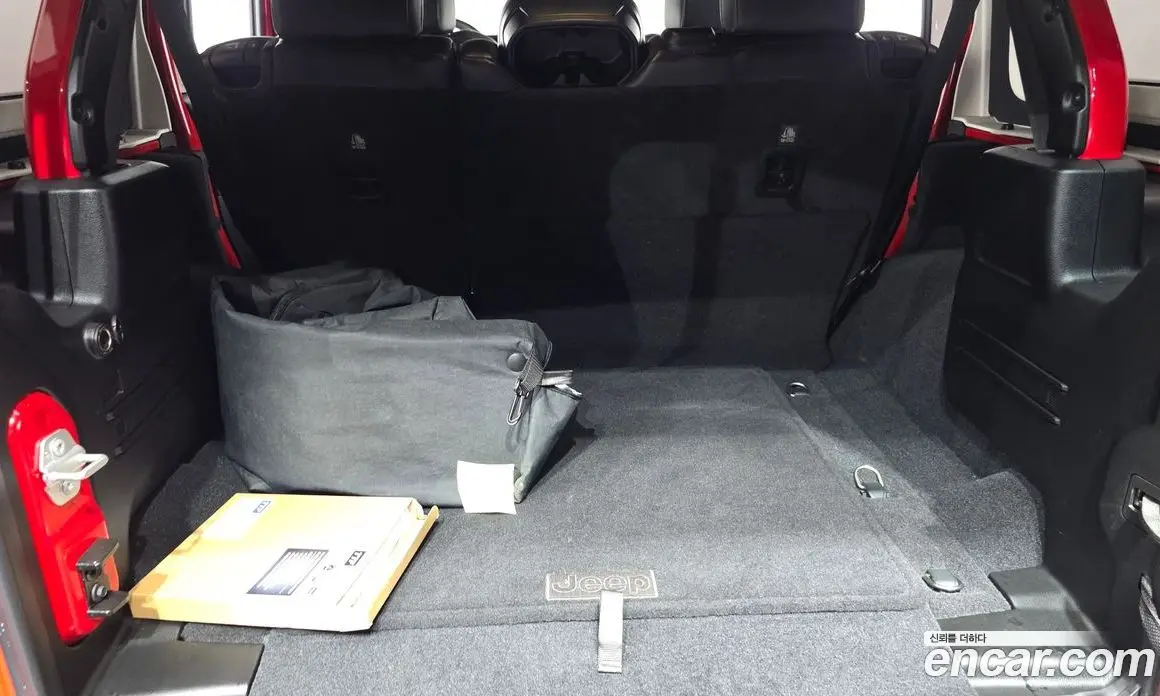 Jeep Wrangler 2018 2.0 автомат (гидро), фото 26 Jeep Wrangler 2018 2.0 автомат (гидро), фото 26