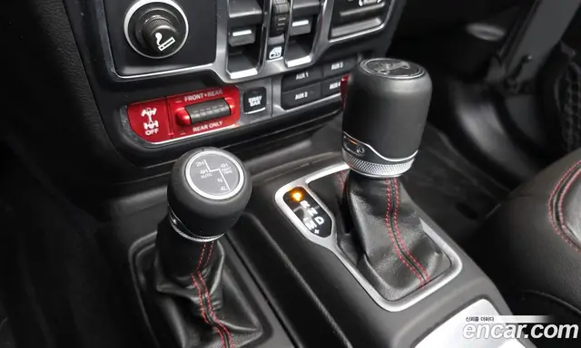 Jeep Wrangler 2019 2.0 автомат (гидро), миниатюра 12