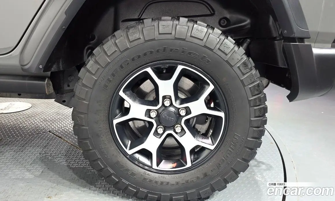Jeep Wrangler 2019 2.0 автомат (гидро), фото 7 Jeep Wrangler 2019 2.0 автомат (гидро), фото 7