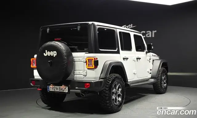 Jeep Wrangler 2023 2.0 автомат (гидро), миниатюра 2