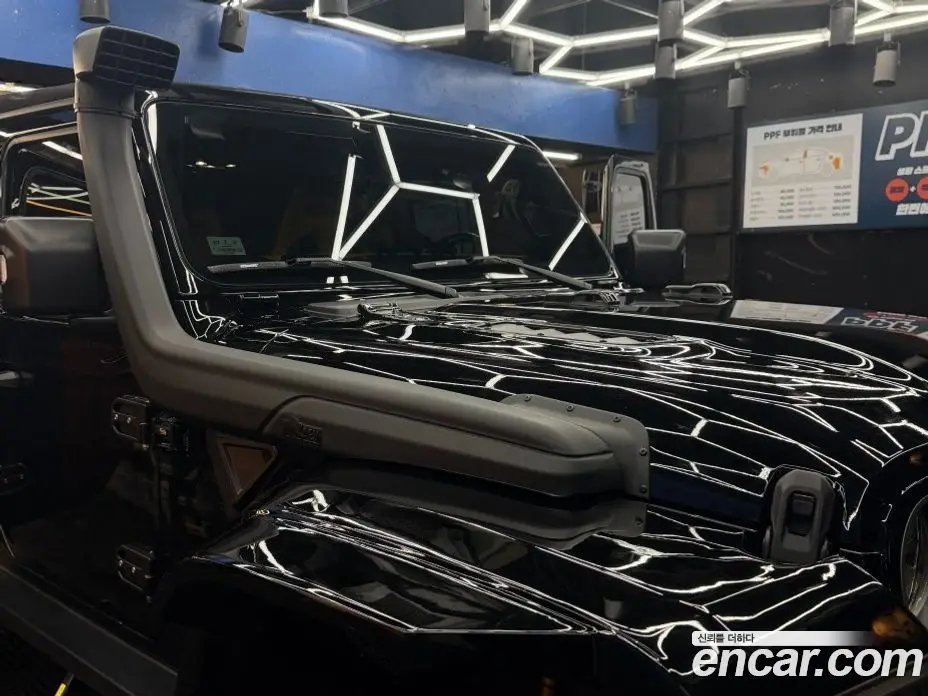 Jeep Wrangler 2023 2.0 автомат (гидро), фото 16 Jeep Wrangler 2023 2.0 автомат (гидро), фото 16
