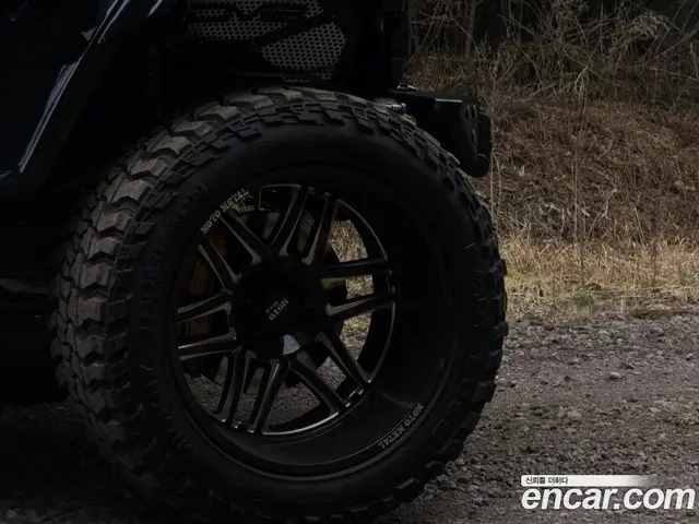 Jeep Wrangler 2023 2.0 автомат (гидро), миниатюра 5 Jeep Wrangler 2023 2.0 автомат (гидро), миниатюра 5
